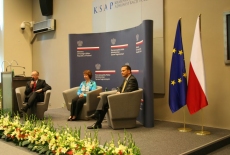 Pani Catherine Ashton , Radosław Sikorski i pan prowadzacy